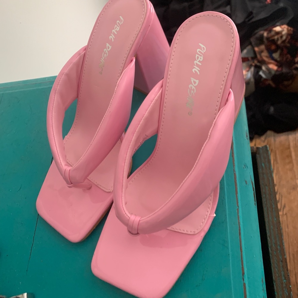 public desire HUGO heel pink